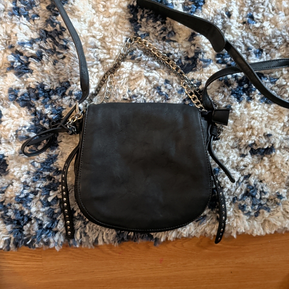 Urban Originals Black Leather Crossbody Bag with Chain Strap